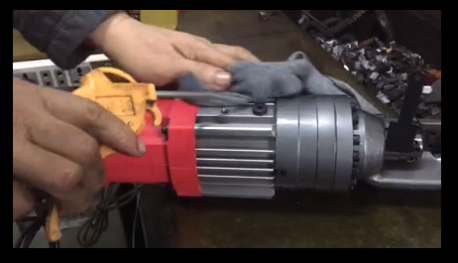 221222新闻：How to refuel the portable hydraulic electric rebar cutting machine1038